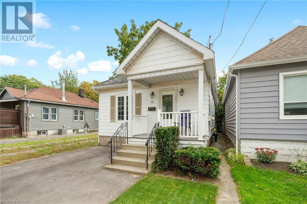 13 ALMOND Street, welland, Ontario