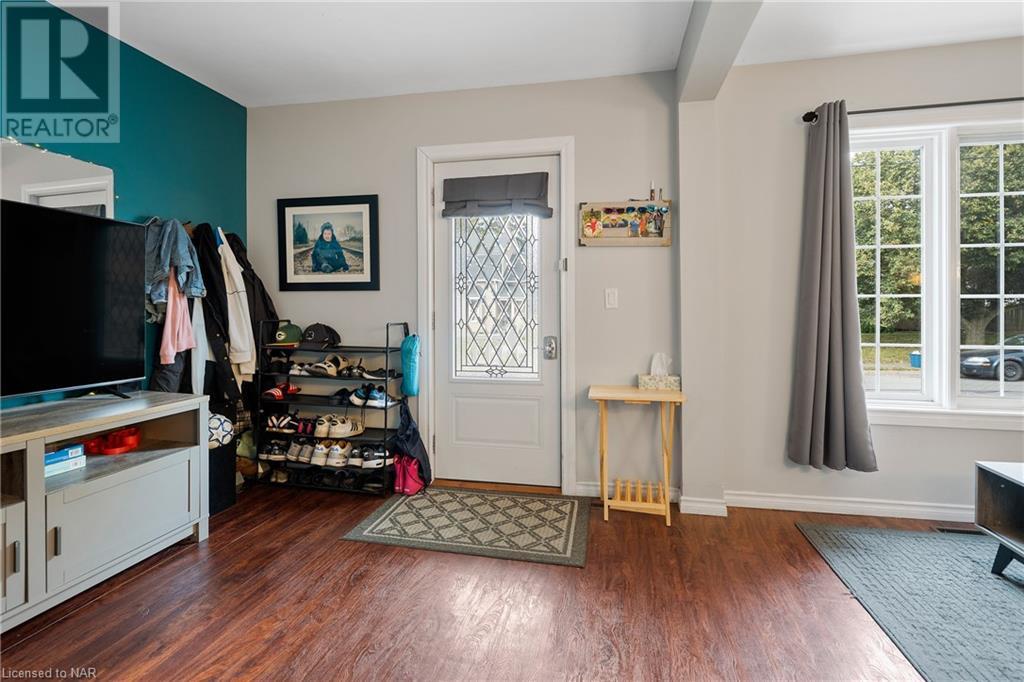 13 Almond Street, Welland, Ontario  L3B 3P6 - Photo 4 - 40523434