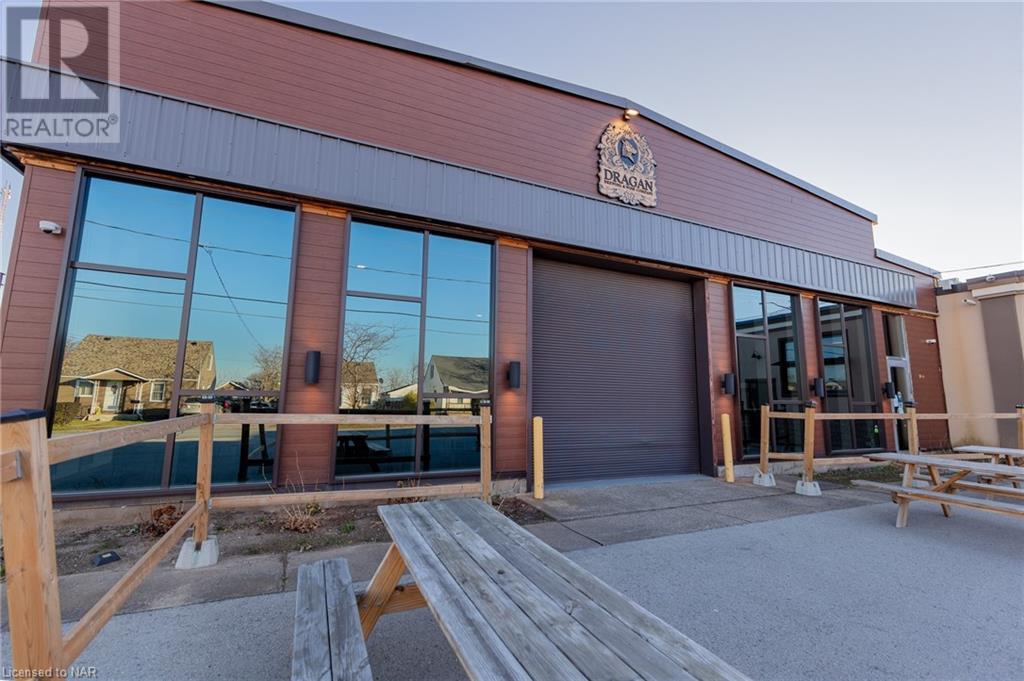100 Grantham Avenue S Unit# 1, St. Catharines, Ontario  L2P 3H2 - Photo 3 - 40522761