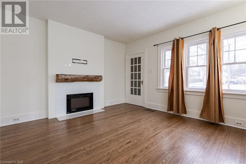 65 Elgin Street E, Welland, Ontario  L3C 4S4 - Photo 5 - 40522977