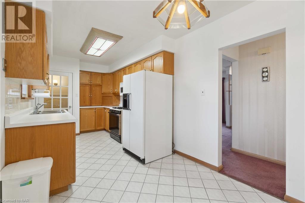 352 Bunting Road, St. Catharines, Ontario  L2M 3Y3 - Photo 12 - 40523142