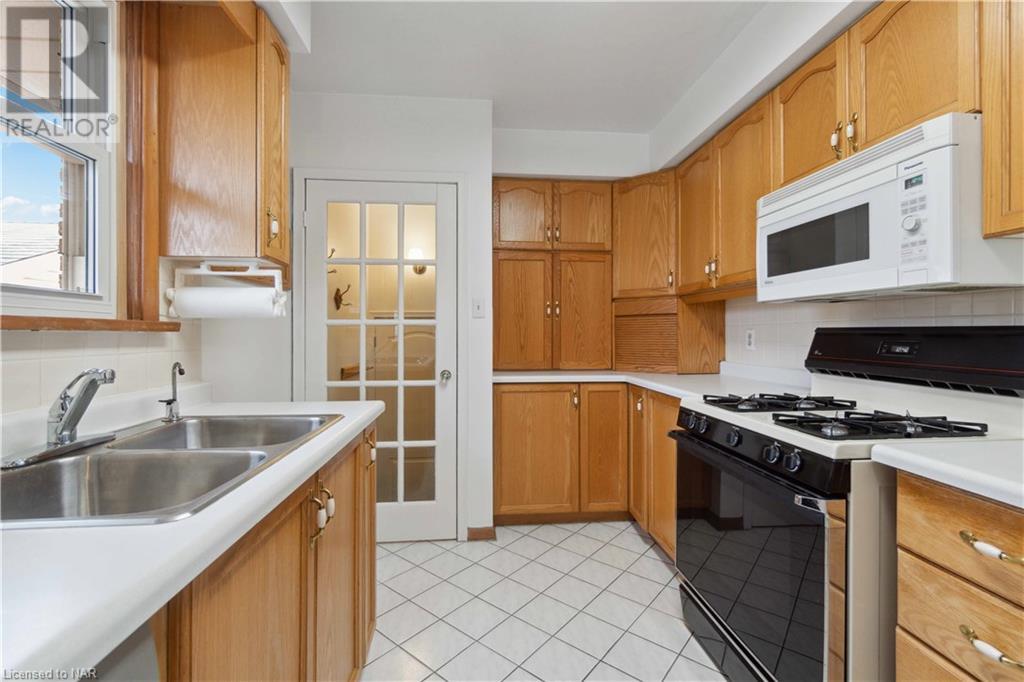 352 Bunting Road, St. Catharines, Ontario  L2M 3Y3 - Photo 16 - 40523142