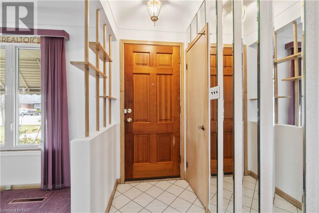 352 Bunting Road, St. Catharines, Ontario  L2M 3Y3 - Photo 4 - 40523142