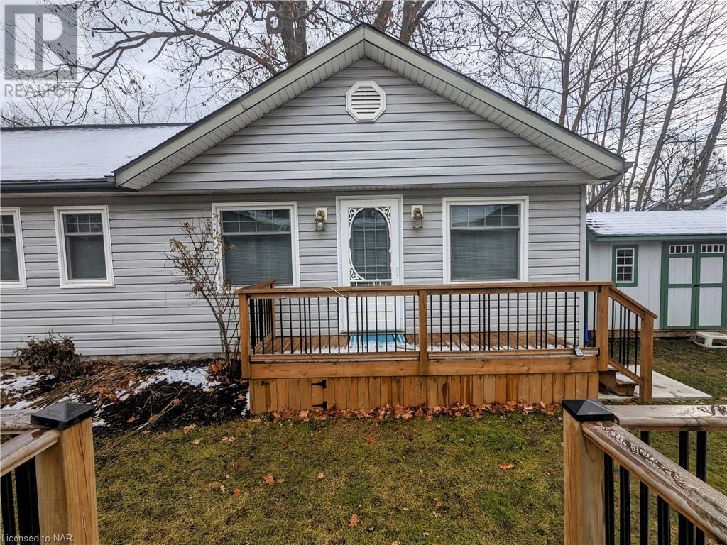 370 BEECHWOOD Avenue Unit# B, crystal beach, Ontario