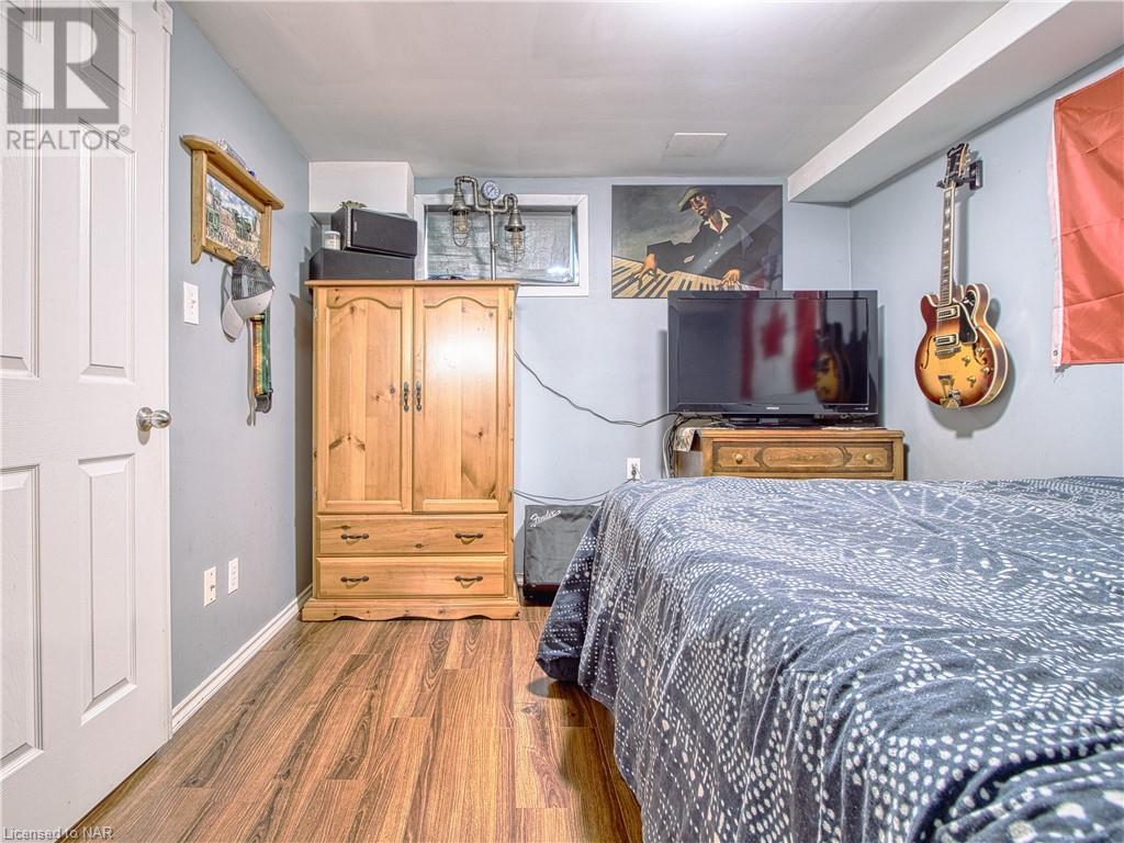 225 Taylor Street, Thorold South, Ontario  L2V 1C2 - Photo 24 - 40523807