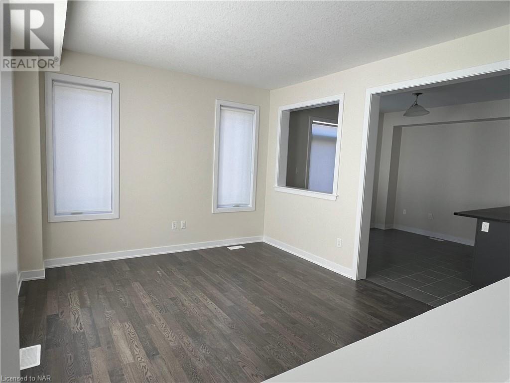 9 Aviron Cres Crescent, Welland, Ontario  L3B 6C5 - Photo 6 - 40523804