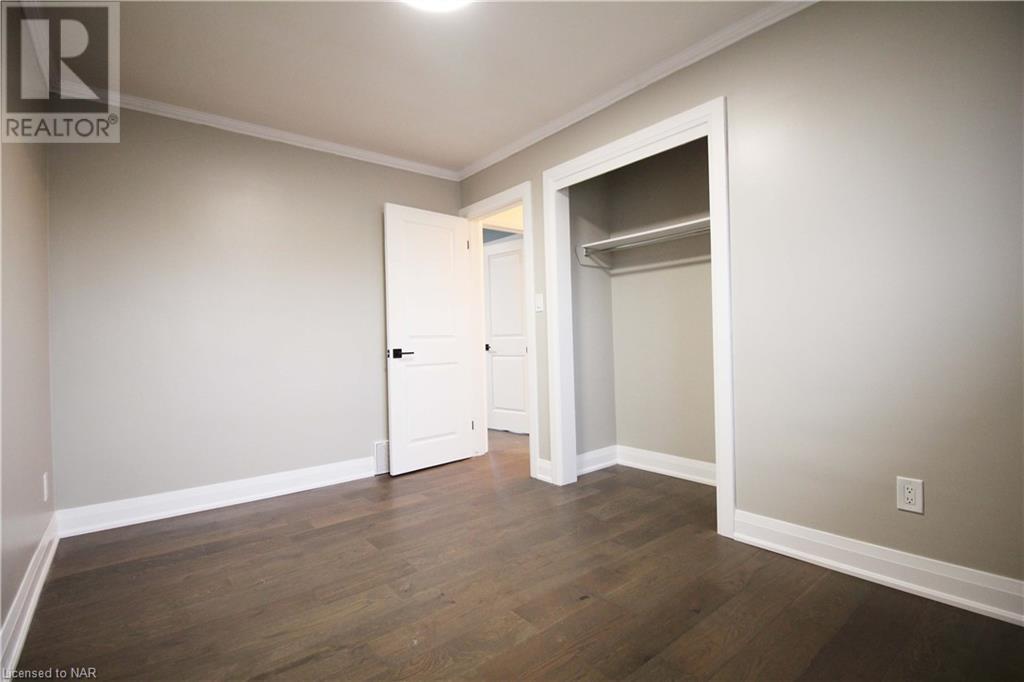 305 Lakeshore Road, St. Catharines, Ontario  L2M 1S1 - Photo 5 - 40523815