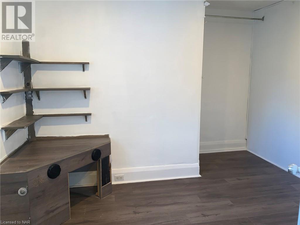 6165 Barker Street Unit# 2, Niagara Falls, Ontario  L2G 1Y5 - Photo 7 - 40523809