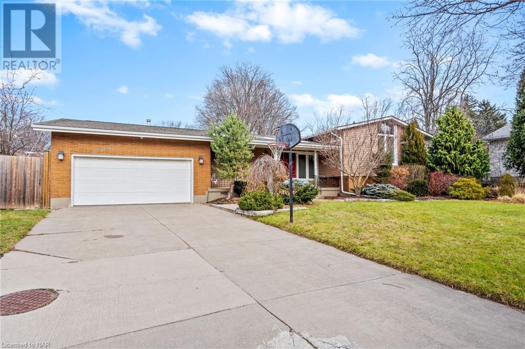 7285 Rolling Acres Crescent, Niagara Falls, Ontario  L2J 1E5 - Photo 3 - 40523810