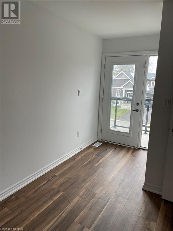 187 Iva Street, Welland, Ontario  L3B 1W4 - Photo 4 - 40523409