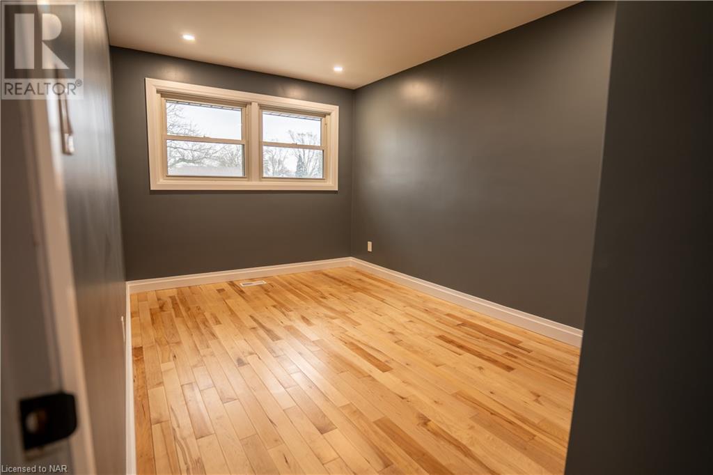 32 Ridgewood Drive, Welland, Ontario  L3C 2H4 - Photo 16 - 40523787