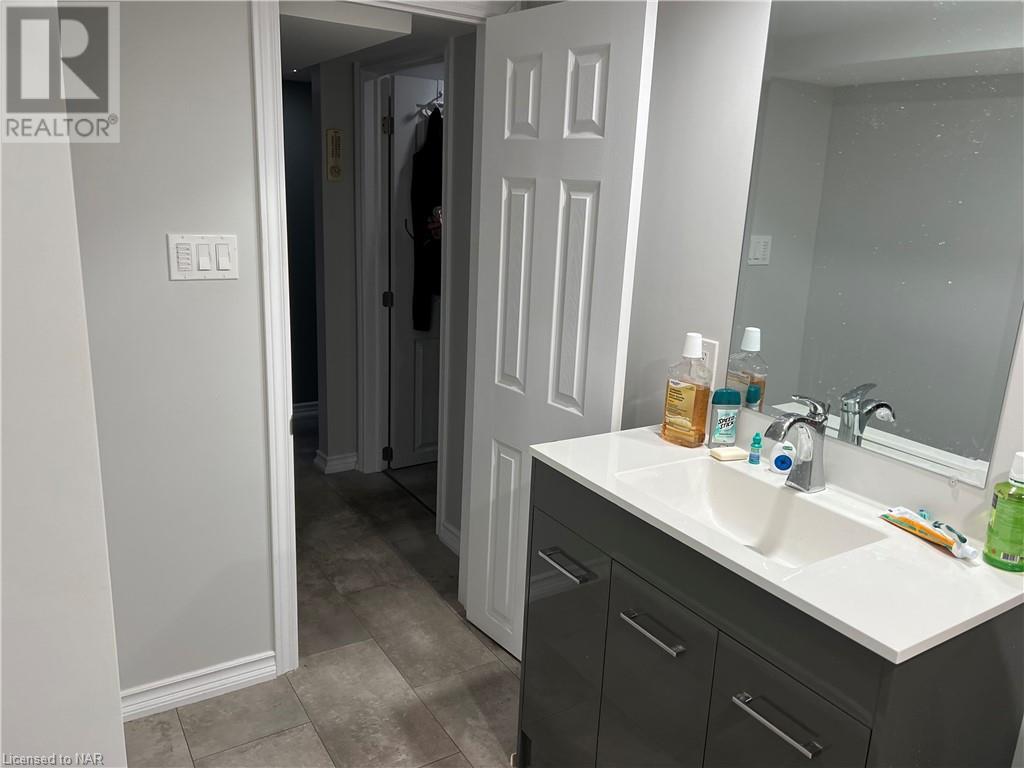 199 Ross Street, Welland, Ontario  L3B 2N4 - Photo 10 - 40523892