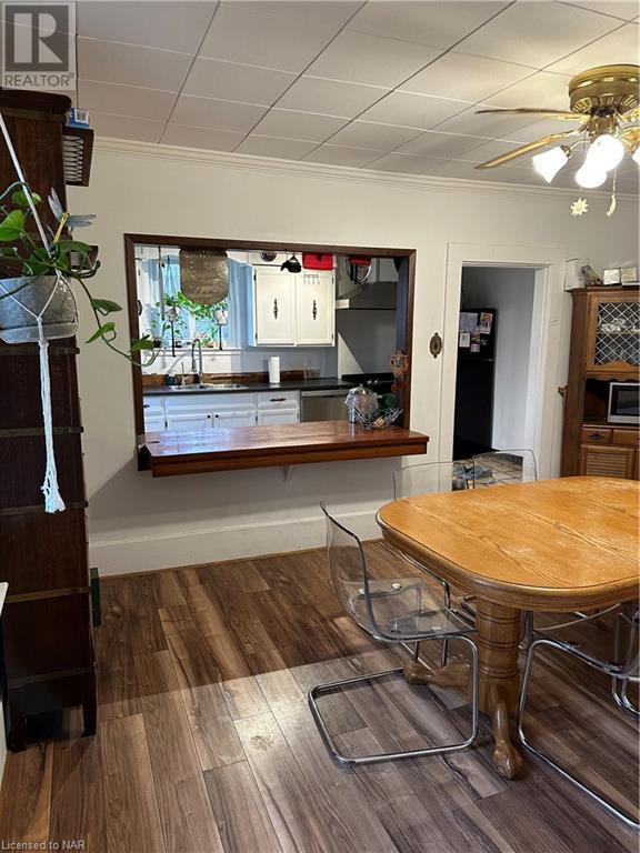 2292 Centre Street, Thorold, Ontario  L0S 1A0 - Photo 4 - 40523935