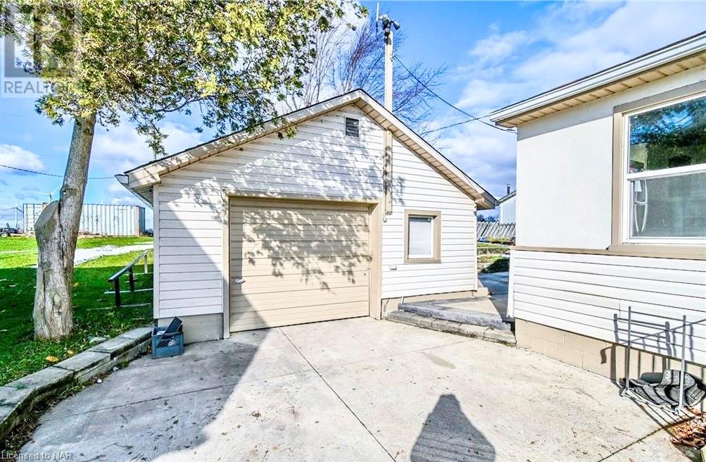 2721 North Shore Drive, Lowbanks, Ontario  N0A 1K0 - Photo 3 - 40523998