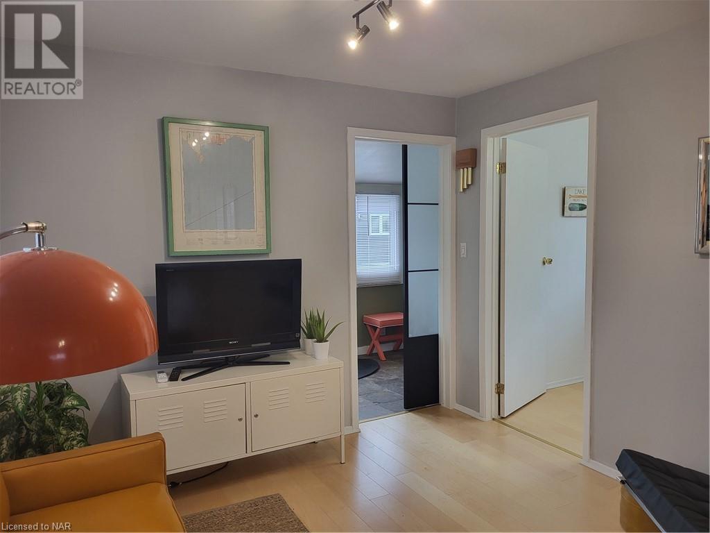 15 Loomis Crescent, Crystal Beach, Ontario  L0S 1B0 - Photo 3 - 40524089