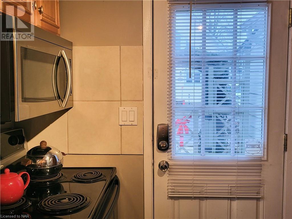 15 Loomis Crescent, Crystal Beach, Ontario  L0S 1B0 - Photo 9 - 40524089