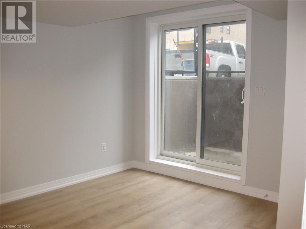 6705 Cropp Street Unit# 29, Niagara Falls, Ontario  L2E 0C1 - Photo 11 - 40523076