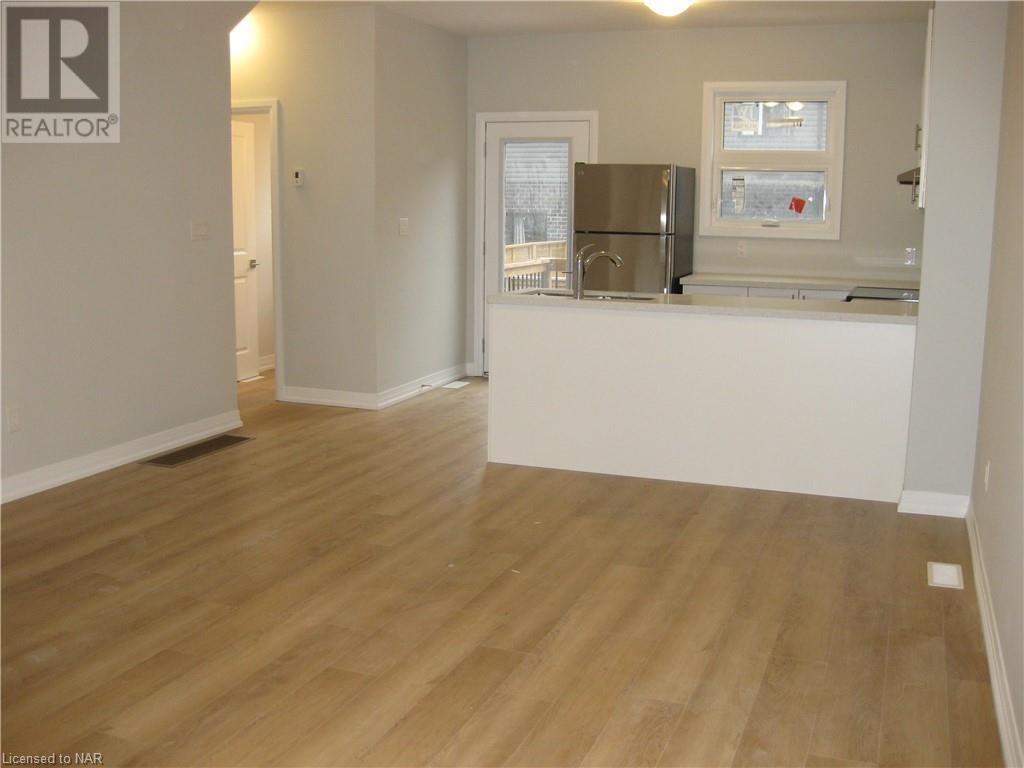 6705 Cropp Street Unit# 29, Niagara Falls, Ontario  L2E 0C1 - Photo 3 - 40523076