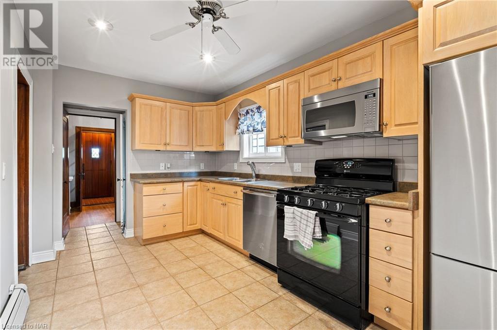 46 George Street, St. Catharines, Ontario  L2R 5N6 - Photo 18 - 40522647