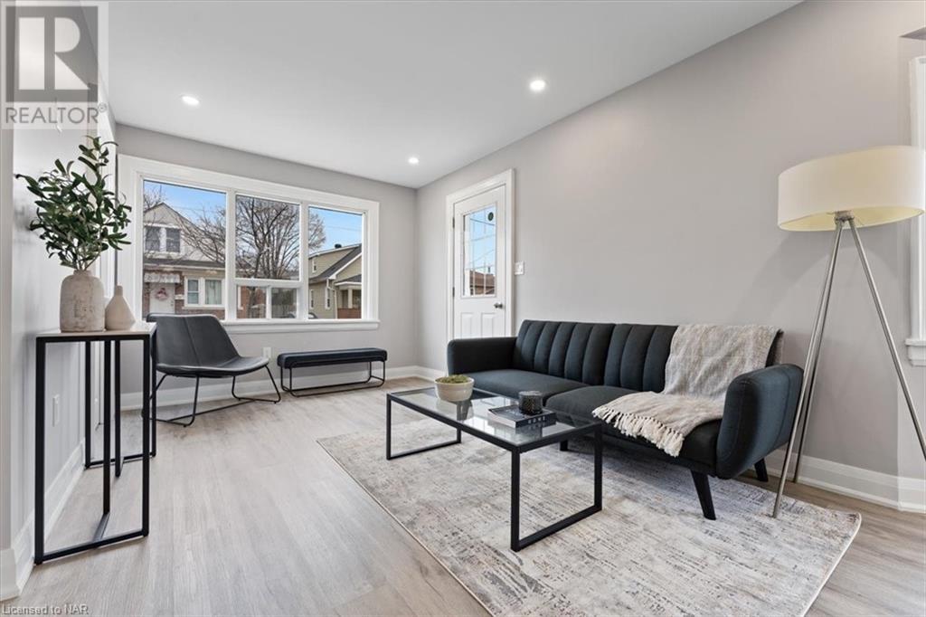 19 Ormonde Avenue, St. Catharines, Ontario  L2M 5P1 - Photo 6 - 40524177