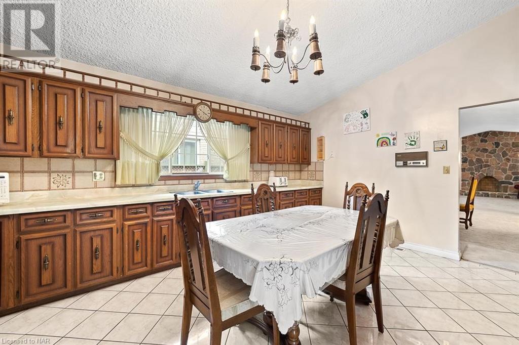 4094 Mckinless Crescent, Niagara Falls, Ontario  L2E 7A6 - Photo 7 - 40524555
