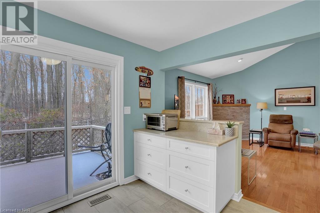 7370 Monastery Drive Unit# 6, Niagara Falls, Ontario  L2H 3C4 - Photo 11 - 40524565