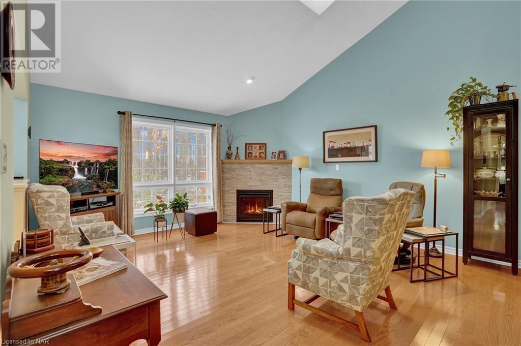 7370 Monastery Drive Unit# 6, Niagara Falls, Ontario  L2H 3C4 - Photo 2 - 40524565