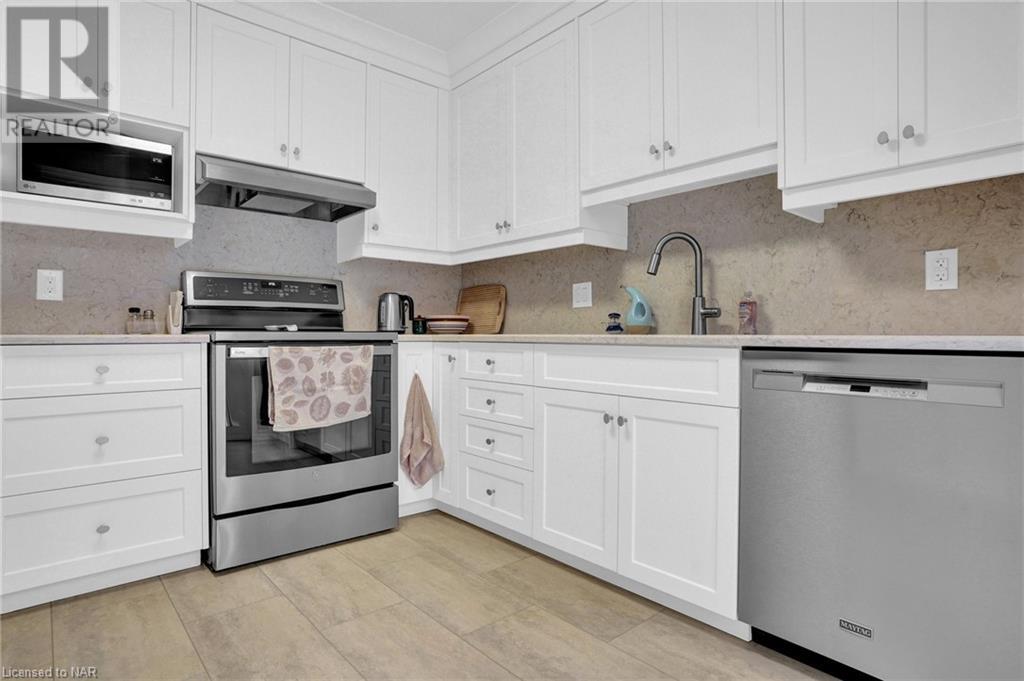 7370 Monastery Drive Unit# 6, Niagara Falls, Ontario  L2H 3C4 - Photo 6 - 40524565