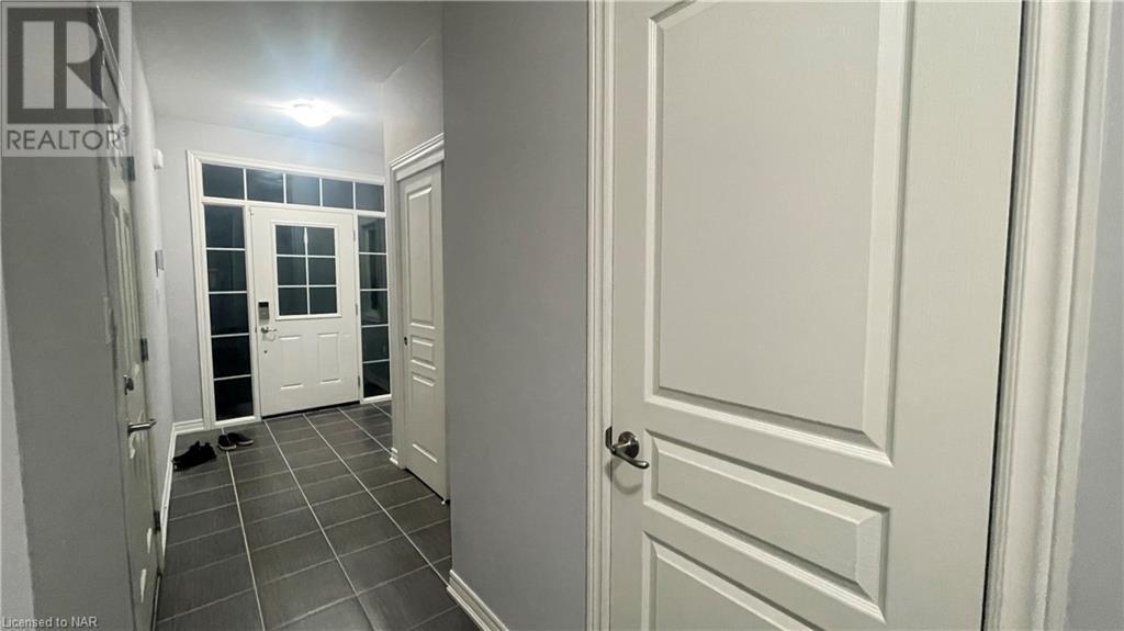 9565 Tallgrass Avenue, Niagara Falls, Ontario  L2G 0Y3 - Photo 12 - 40524564