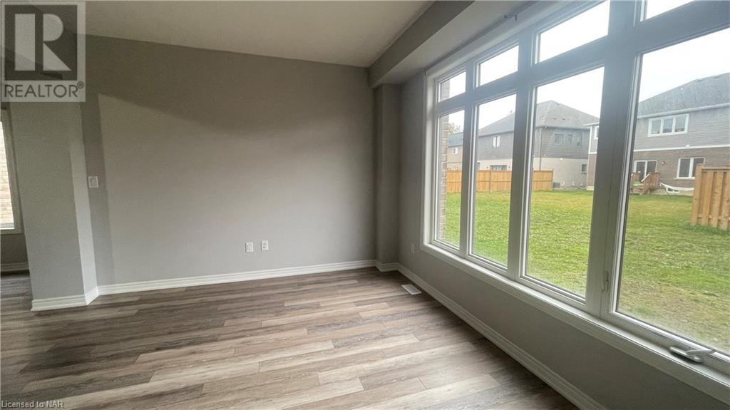9565 Tallgrass Avenue, Niagara Falls, Ontario  L2G 0Y3 - Photo 3 - 40524564