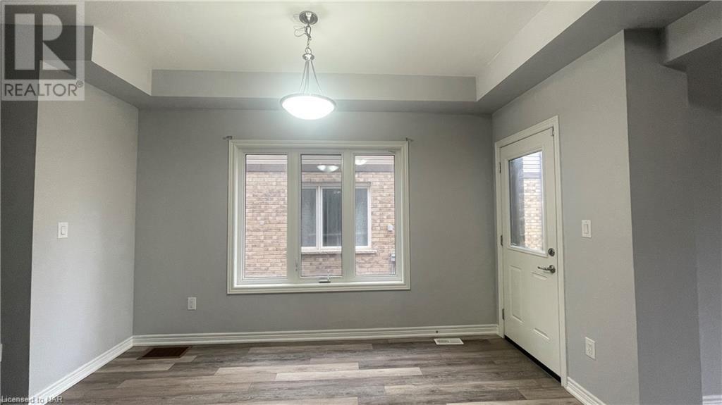 9565 Tallgrass Avenue, Niagara Falls, Ontario  L2G 0Y3 - Photo 5 - 40524564