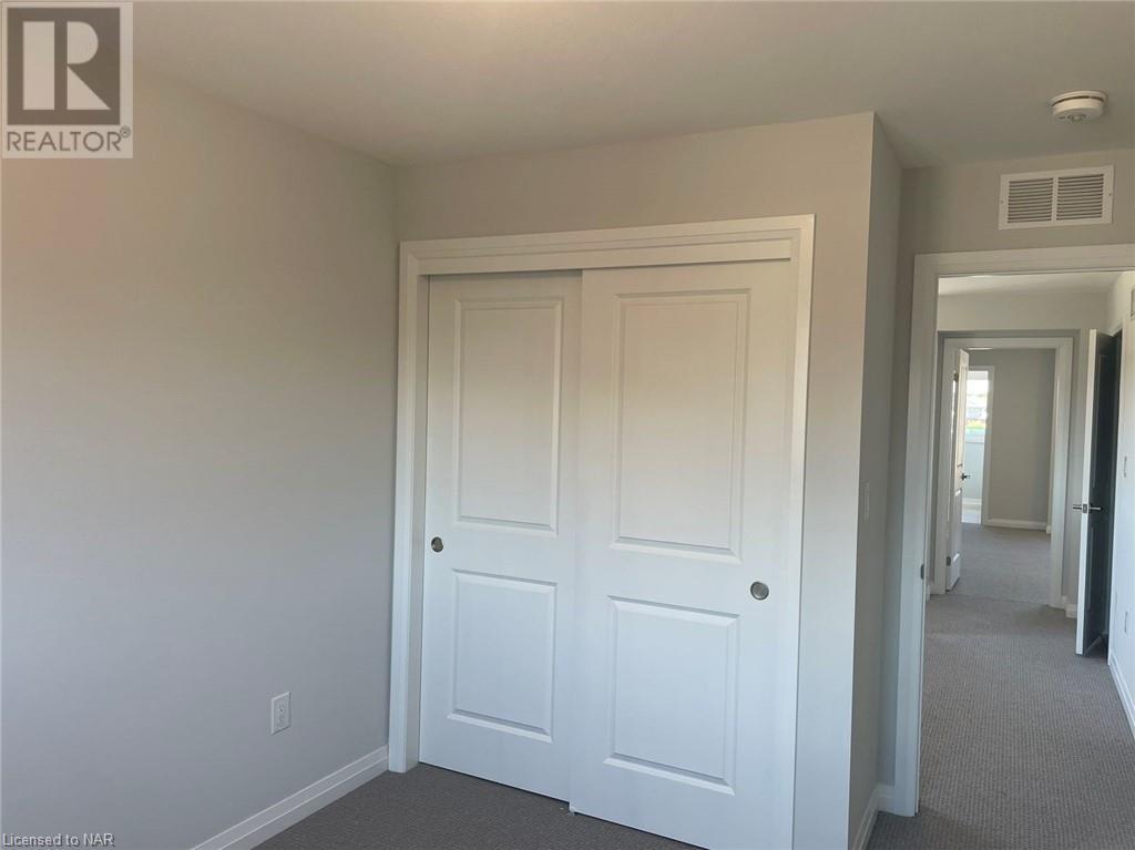 4298 Shuttleworth Drive, Niagara Falls, Ontario  L2G 0X5 - Photo 13 - 40524559