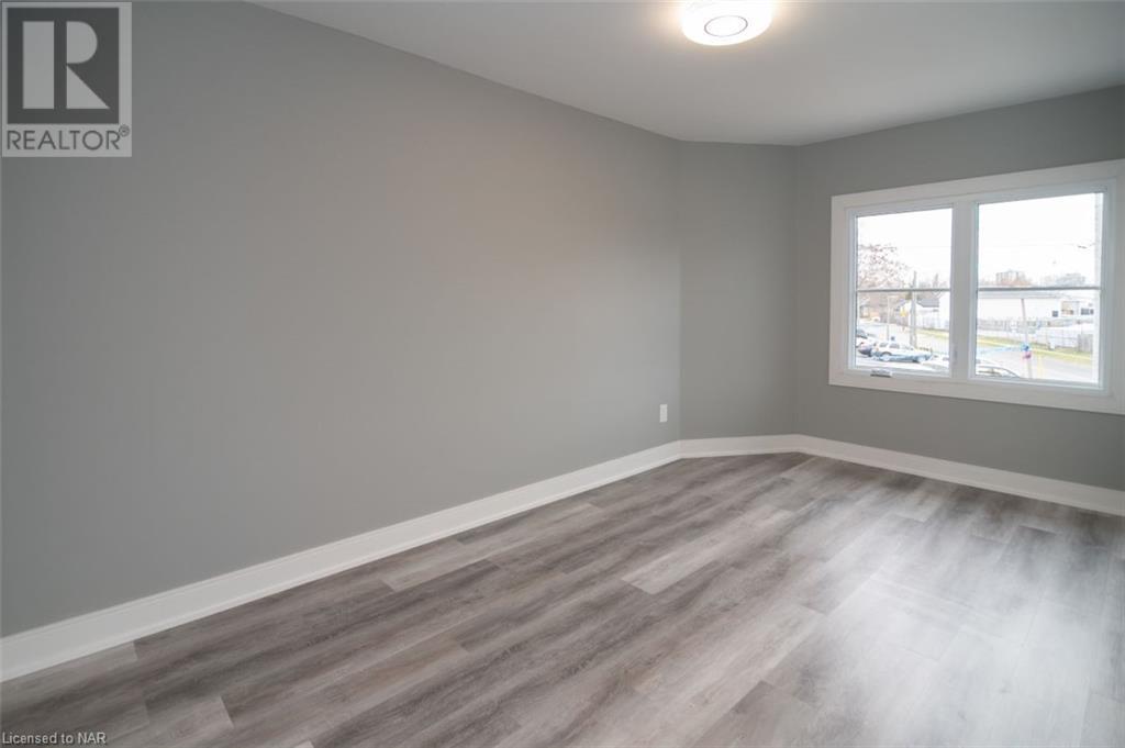 80 Page Street, St. Catharines, Ontario  L2R 4A9 - Photo 17 - 40524508