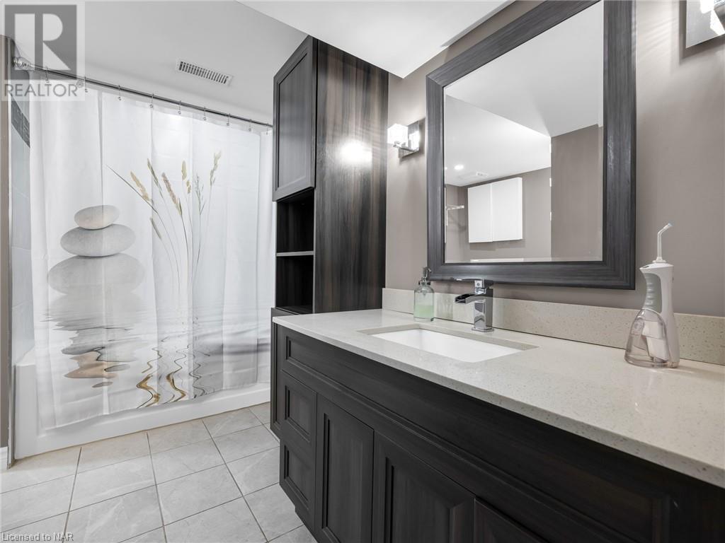 12 Nottingham Court, St. Catharines, Ontario  L2M 1L9 - Photo 17 - 40517396