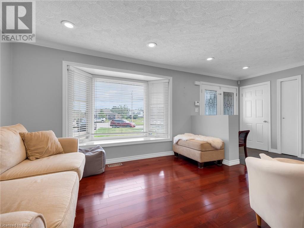 12 Nottingham Court, St. Catharines, Ontario  L2M 1L9 - Photo 6 - 40517396