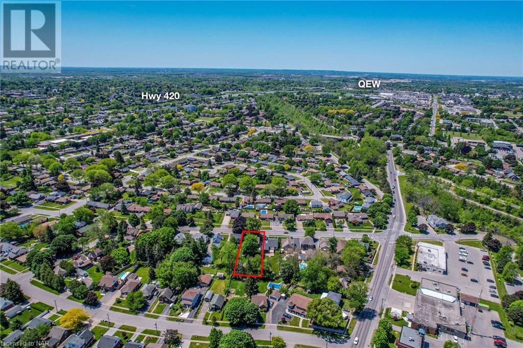 4868 Portage Road, Niagara Falls, Ontario  L2E 6B3 - Photo 4 - 40524554