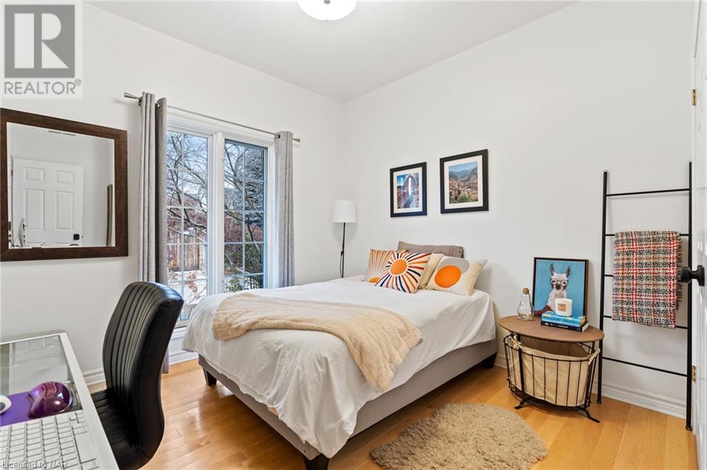 12 Pinot Trail, Niagara-On-The-Lake, Ontario  L0S 1J0 - Photo 16 - 40524861
