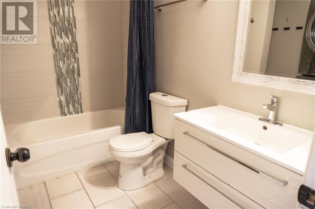 8646 Willoughby Drive Unit# 16, Niagara Falls, Ontario  L2G 6X7 - Photo 9 - 40524205