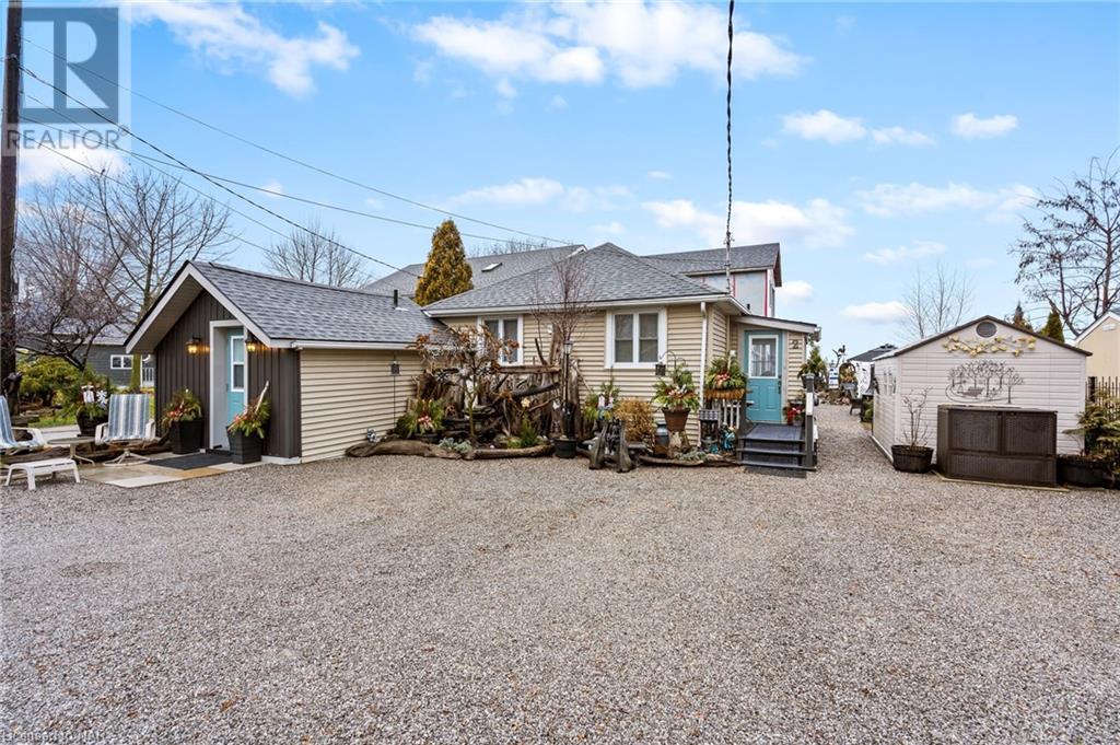 2 COLTON Avenue, st. catharines, Ontario