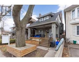 17 FAIRLEIGH Avenue S, hamilton, Ontario