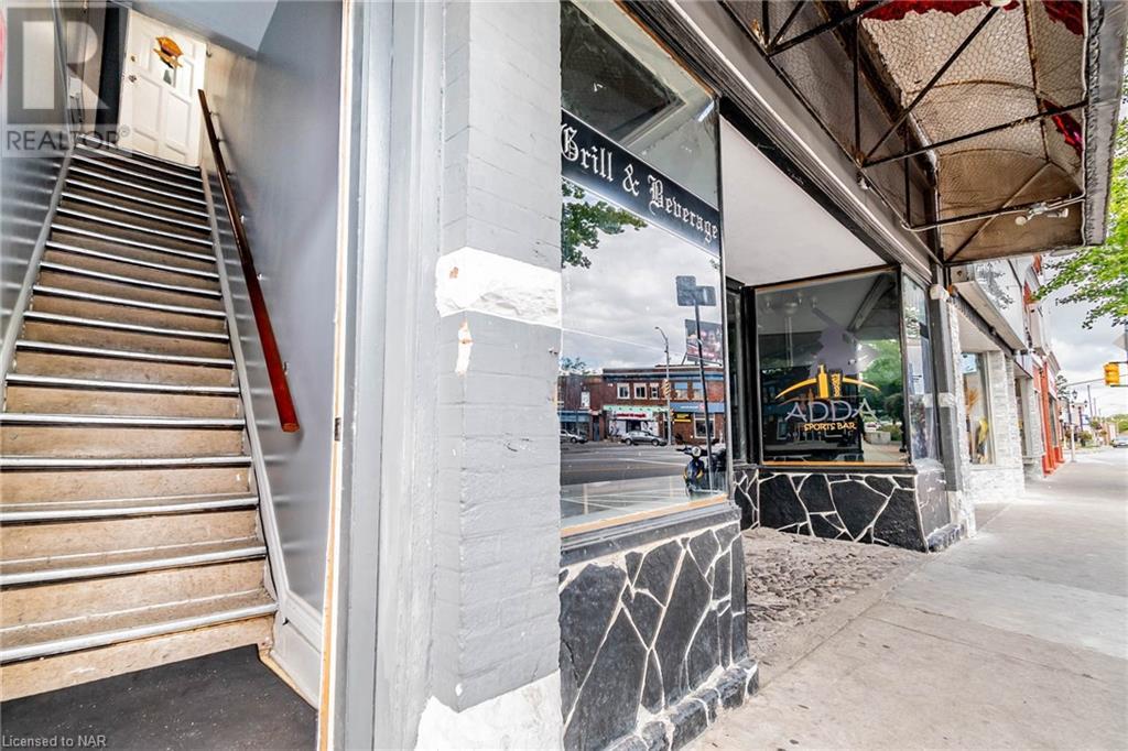 5899 Main Street, Niagara Falls, Ontario  L2G 5Z7 - Photo 5 - 40524353