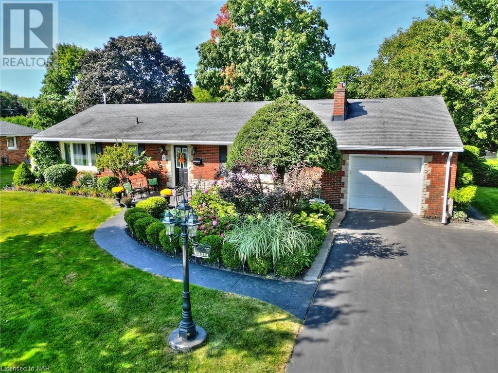 8 HILLCREST Place, fonthill, Ontario