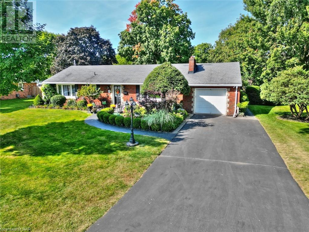 8 Hillcrest Place, Fonthill, Ontario  L0S 1E0 - Photo 41 - 40524206