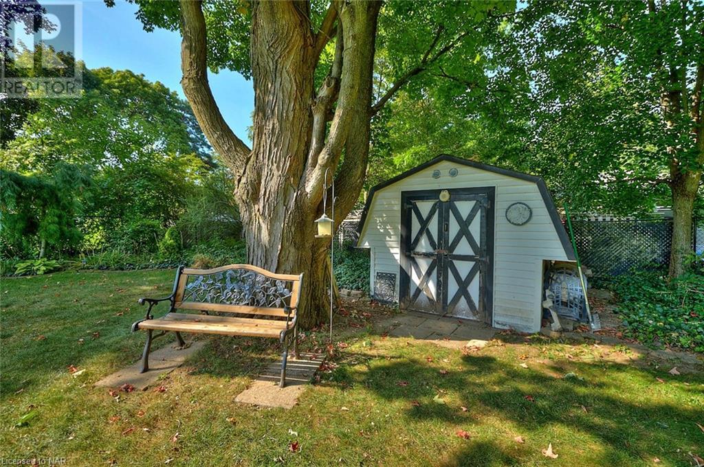 8 Hillcrest Place, Fonthill, Ontario  L0S 1E0 - Photo 43 - 40524206