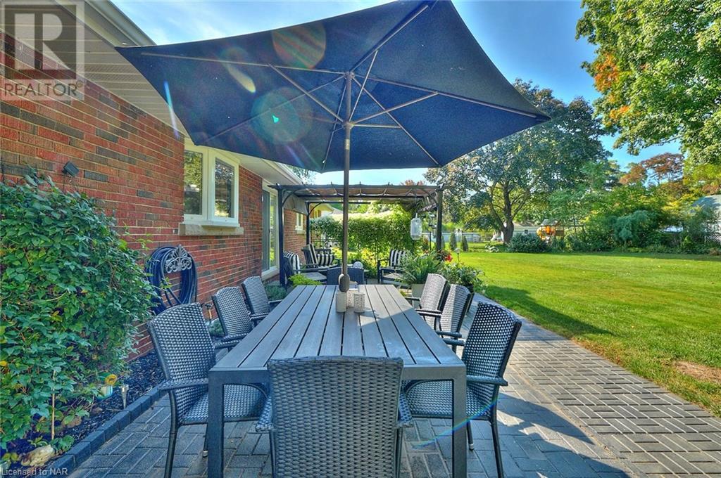 8 Hillcrest Place, Fonthill, Ontario  L0S 1E0 - Photo 7 - 40524206