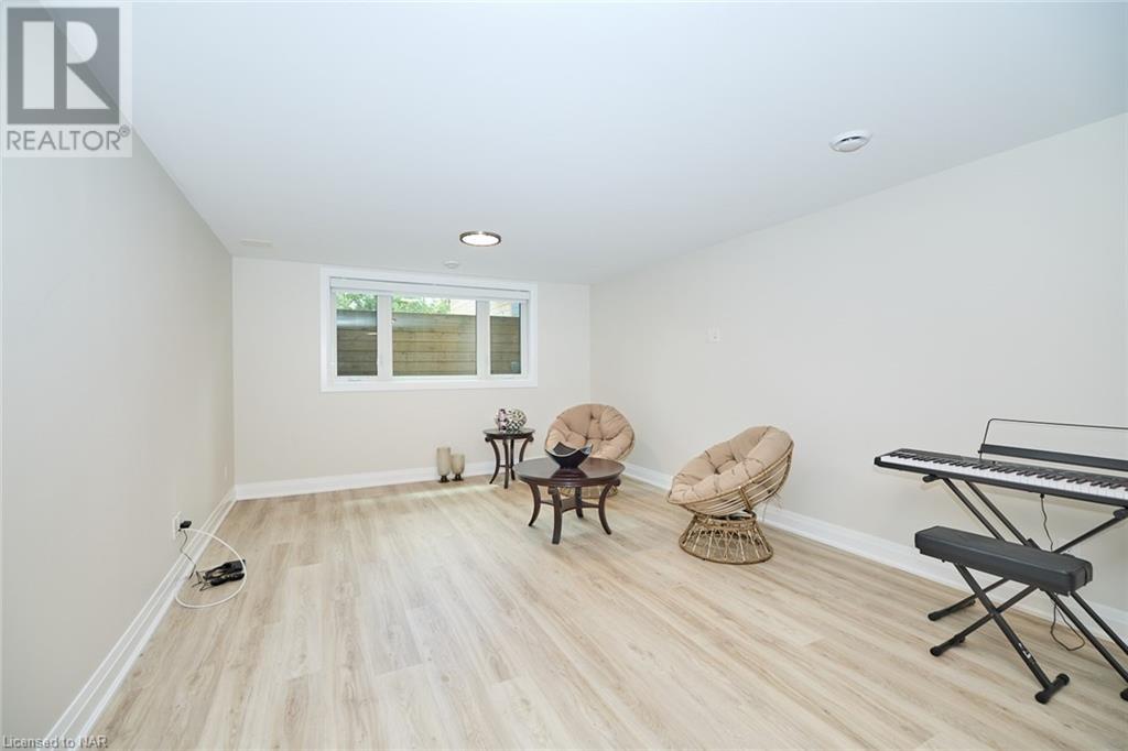 35 Taliesin Trail, Welland, Ontario  L3C 5R2 - Photo 27 - 40524303