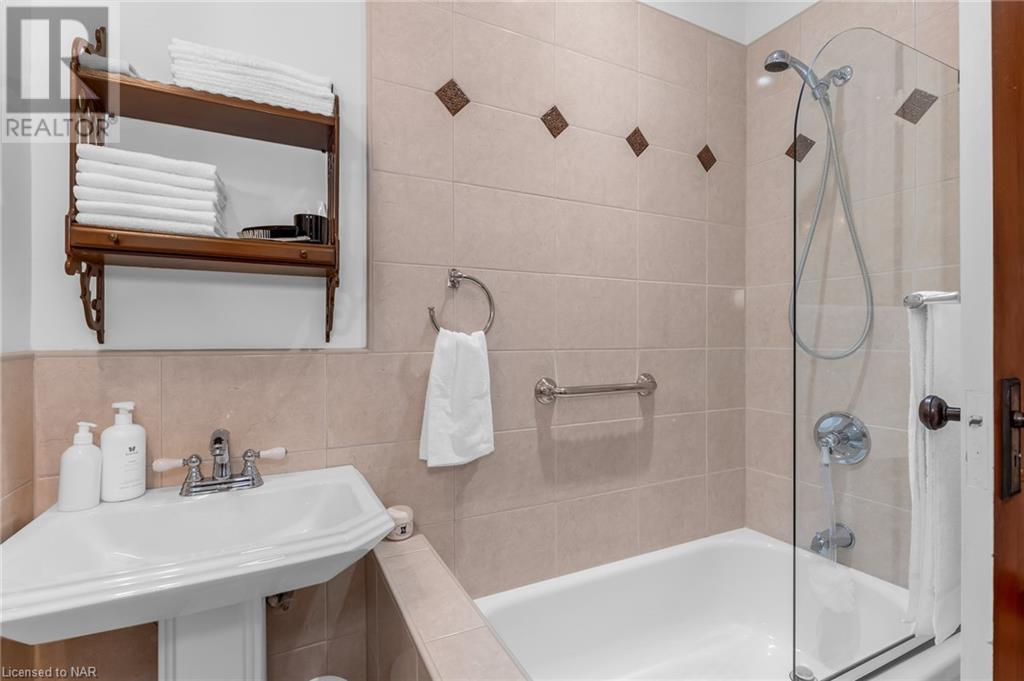 117 Beech Street, St. Catharines, Ontario  L2R 2C1 - Photo 15 - 40524317