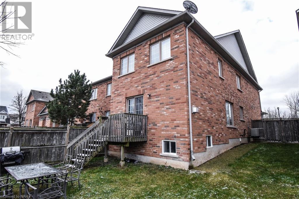 12 Mackenzie King Avenue, St. Catharines, Ontario  L2P 0A1 - Photo 48 - 40525092