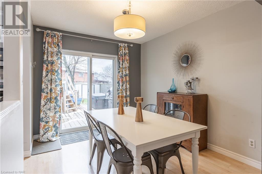 6596 Pitton Road, Niagara Falls, Ontario  L2H 1Z8 - Photo 10 - 40524407