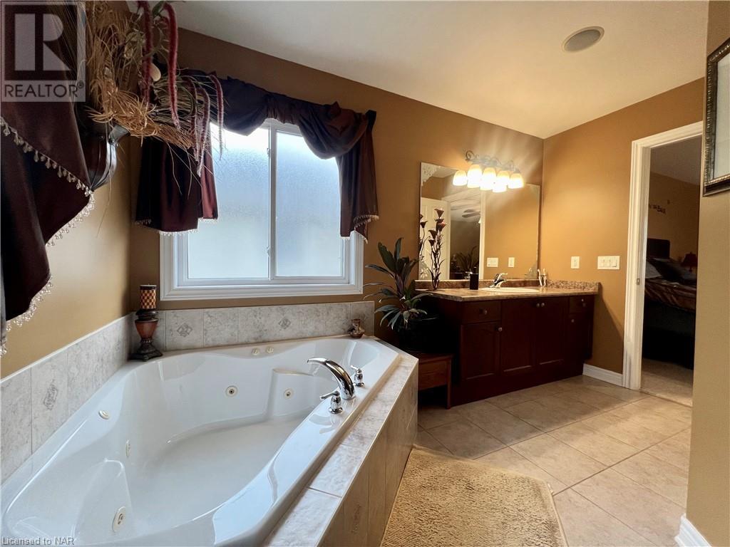 34 Raspberry Trail, Thorold, Ontario  L2V 5E3 - Photo 40 - 40524509